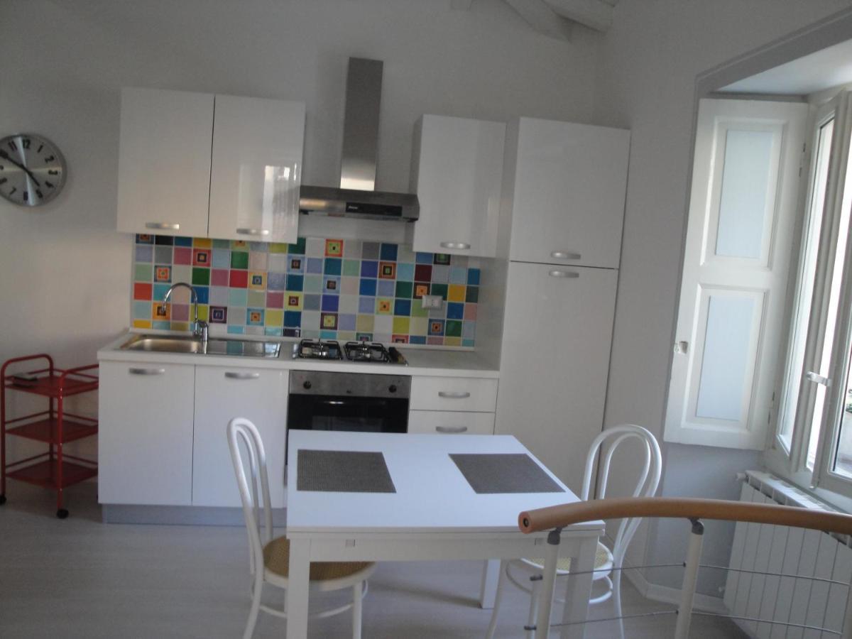 Casa Le Corti Villa Intra Kültér fotó
